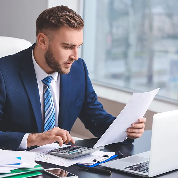 Chiropractic Care For Accountants in Houston, TX.